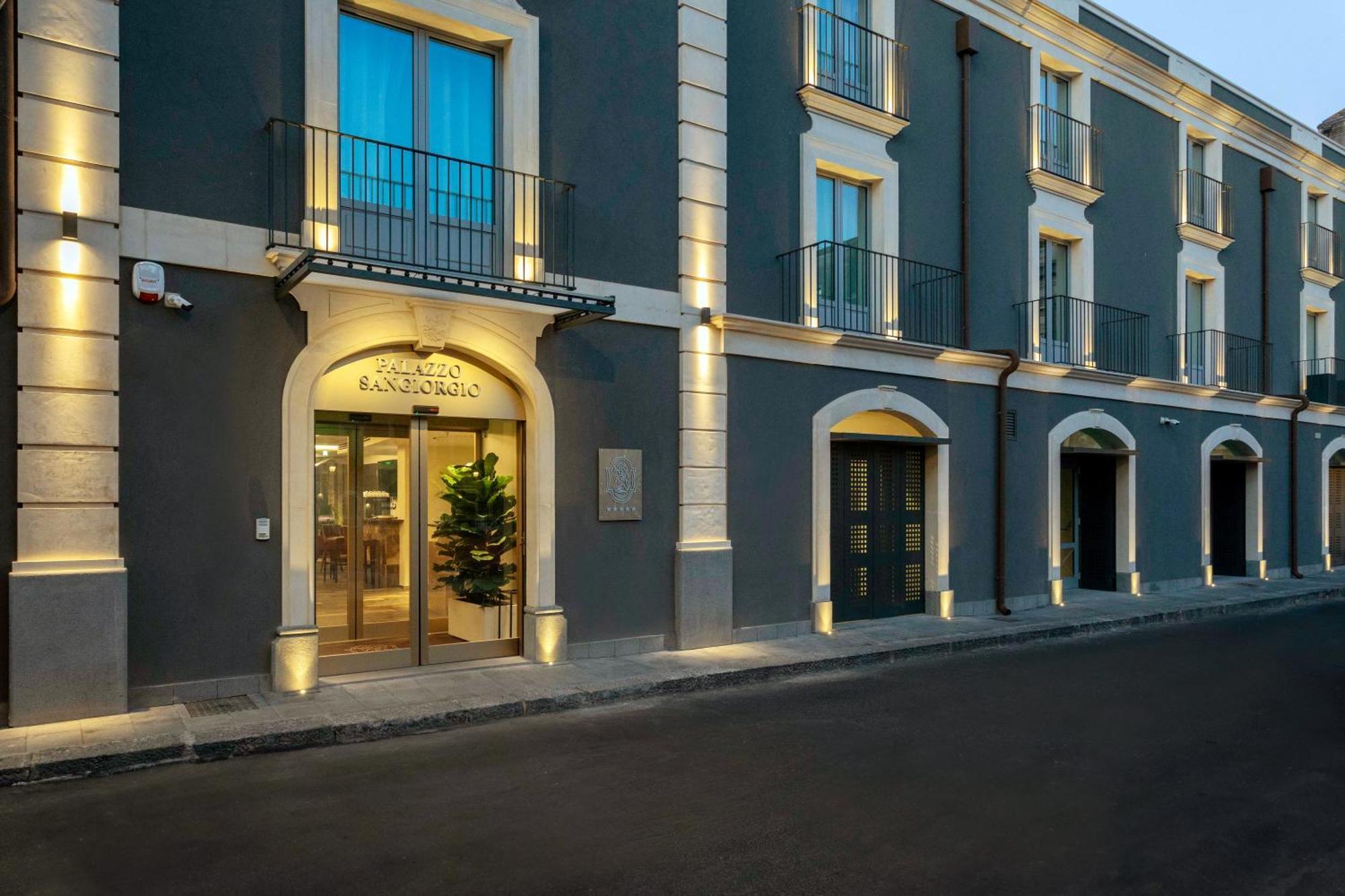 Palazzo Sangiorgio Hotel Catânia Exterior foto